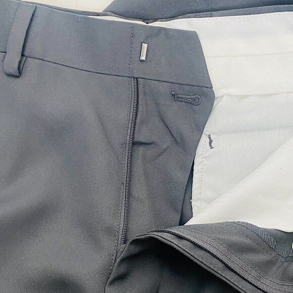 New Louis Raphael Tailored Modern Fit Polyester Gray Dress Pants, Size 30 x 30 - Picture 9 of 9